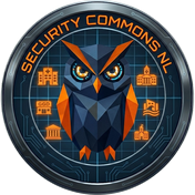 Logo Security Commons NL: een uil boven gebouwen van de publieke sector